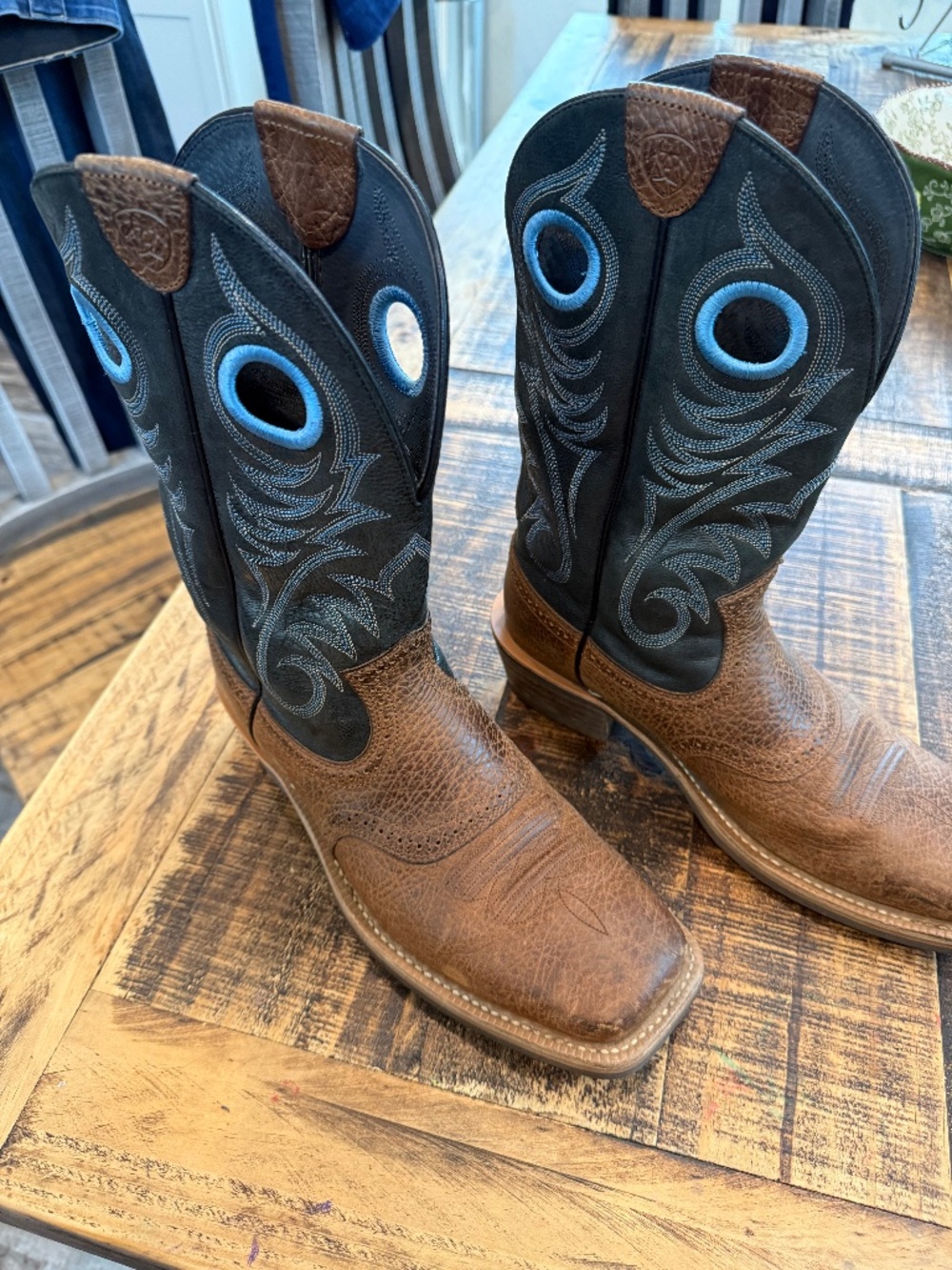 Mens Ariat Heritage Roughstock Leather Boots Size 9D